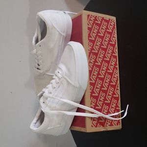 Womans Vans Sneakers